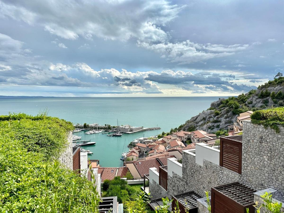 Апартаменты Portopiccolo Designer Penthouse Систиана Экстерьер фото